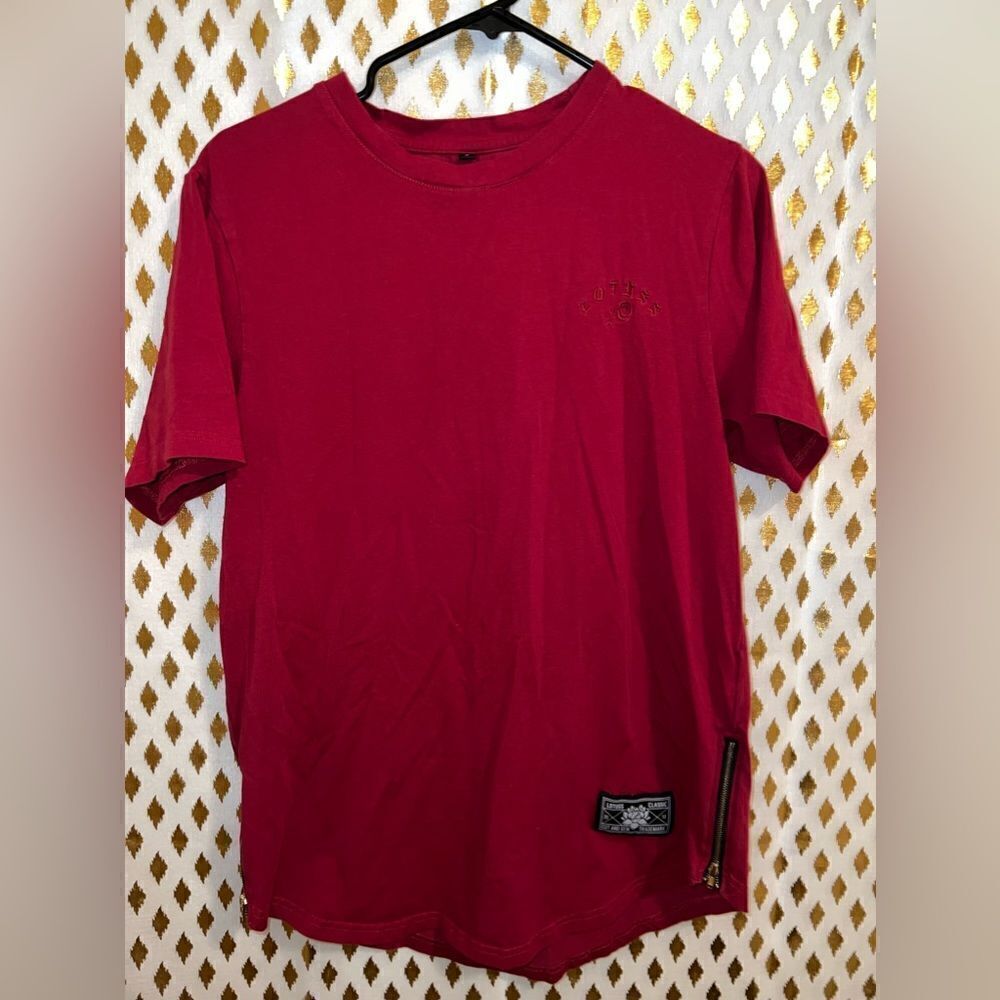 Lotuss classic red t shirt with zippers size S